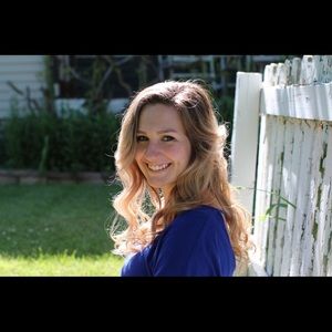 Meet your Posher, Kayla